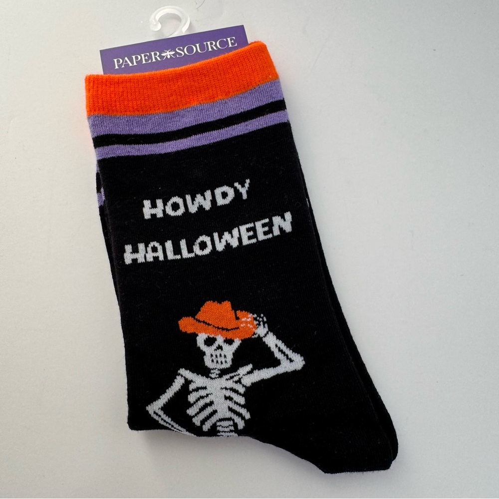 Paper Source Howdy Skeleton Crew Socks Halloween Unisex OS NWT